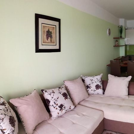 Apartment Sea Space 3 Dobra Voda Bagian luar foto