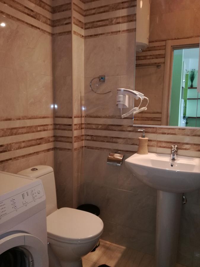 Apartment Sea Space 3 Dobra Voda Bagian luar foto